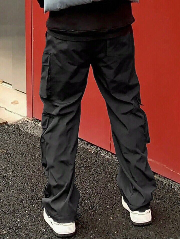 Men Flap Zip Pocket Cargo Pant / Trouser.