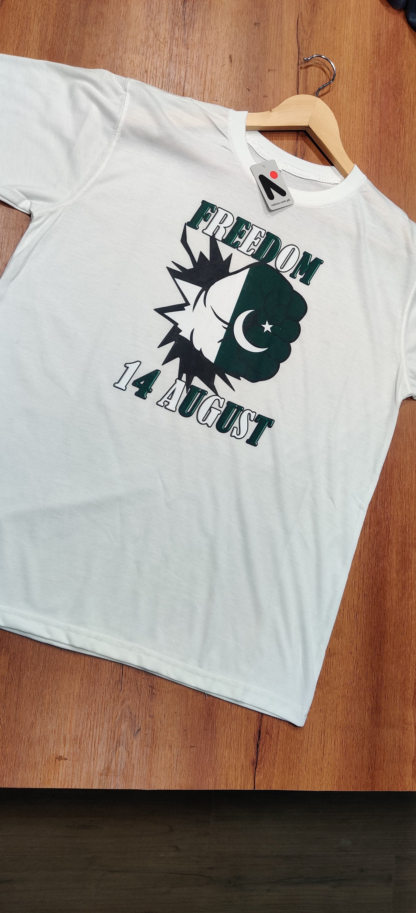 Mens Half Sleeve Patriotic Pakistan Printed T Shirt