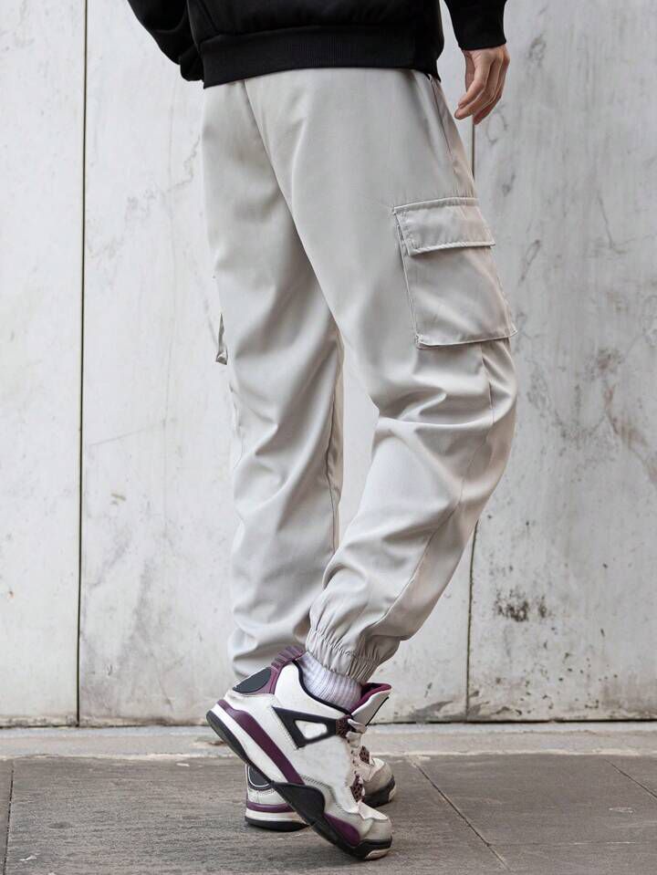 Men's Grey Flap Pocket Cargo Pant / Trouser.