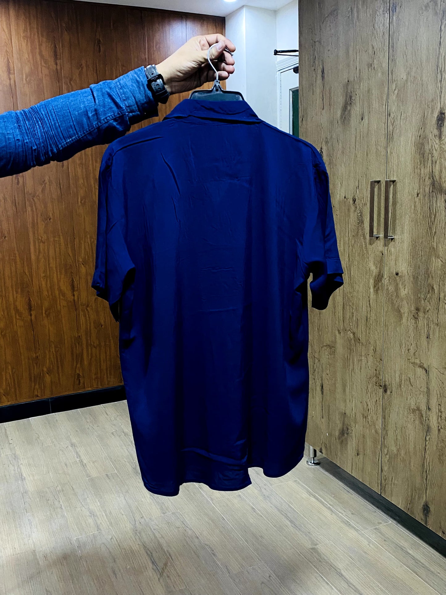 Men's Casual Solid Blue Color Shirt.