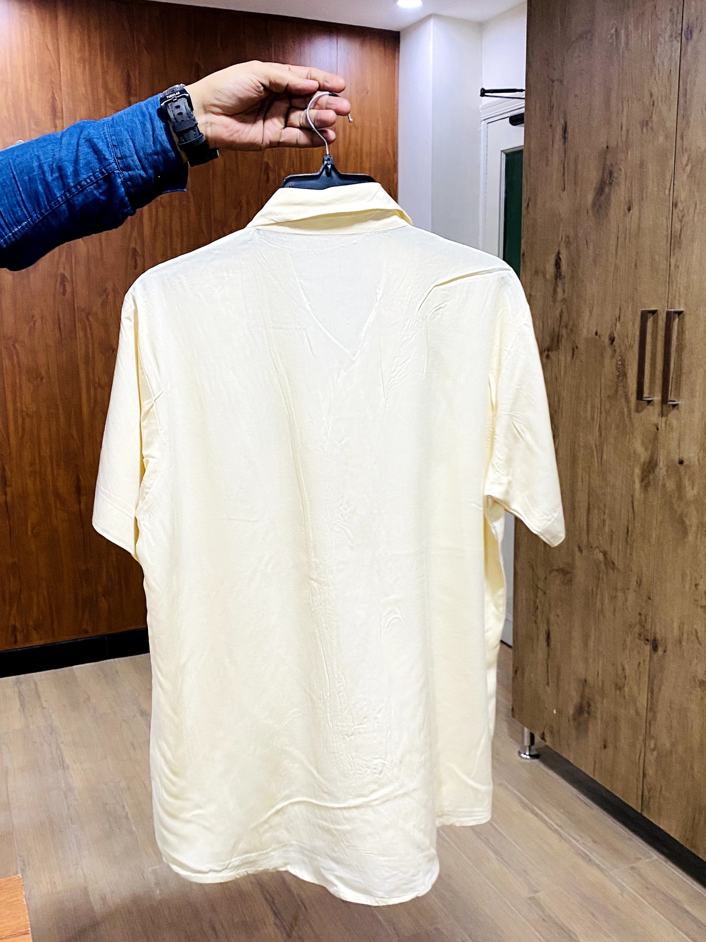 Men's Casual Solid Of-White Color Shirt.