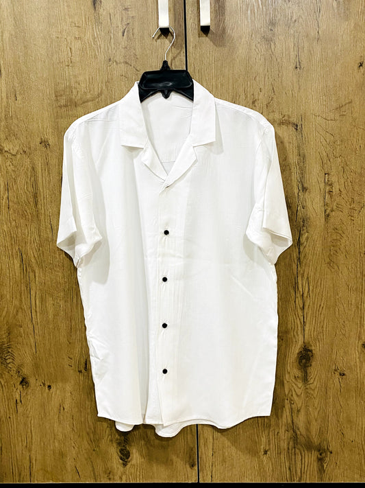 Men's Casual Solid White Color Shirt.