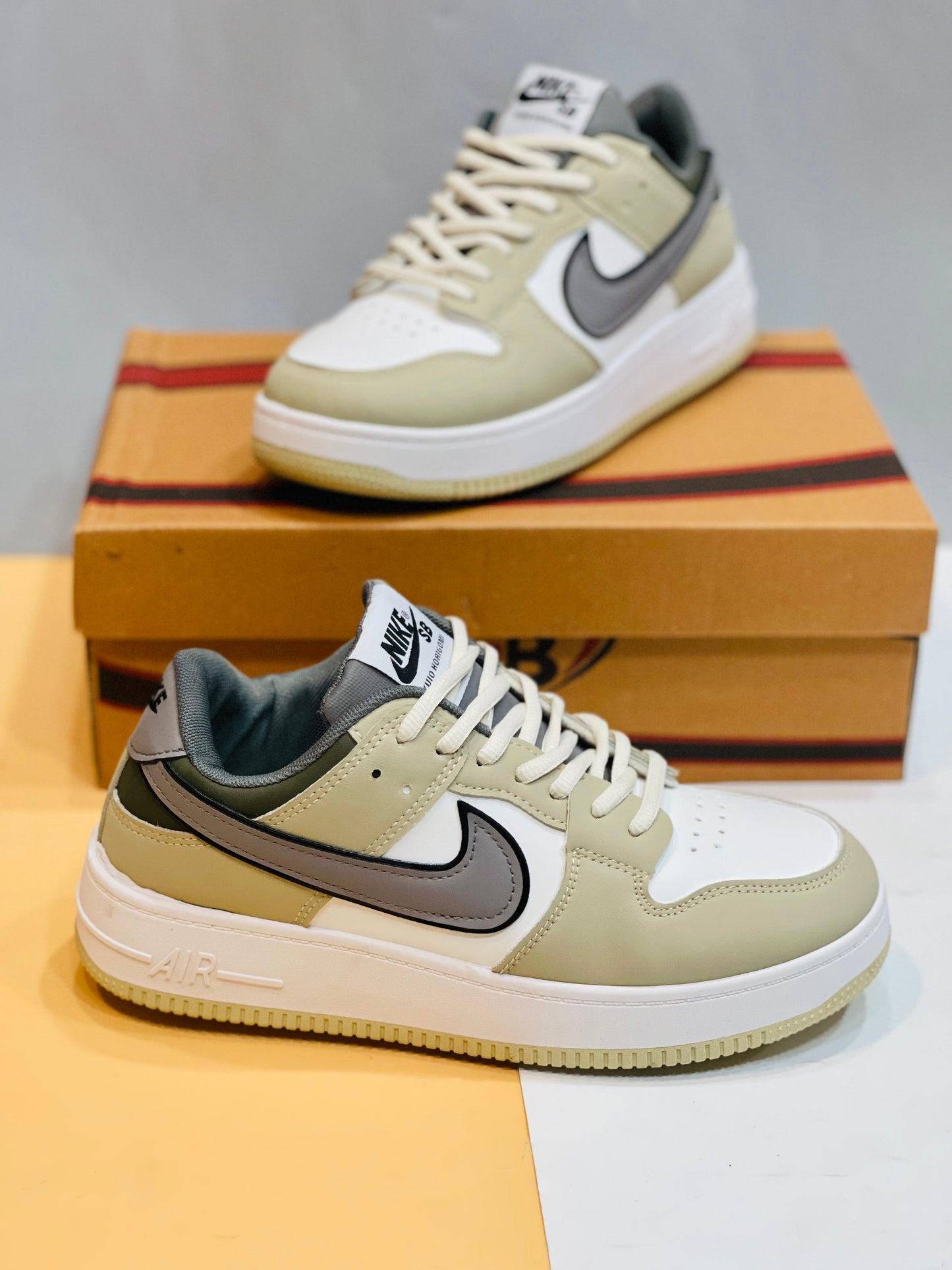 SB Dunks Low -  Street Wear Sneaker